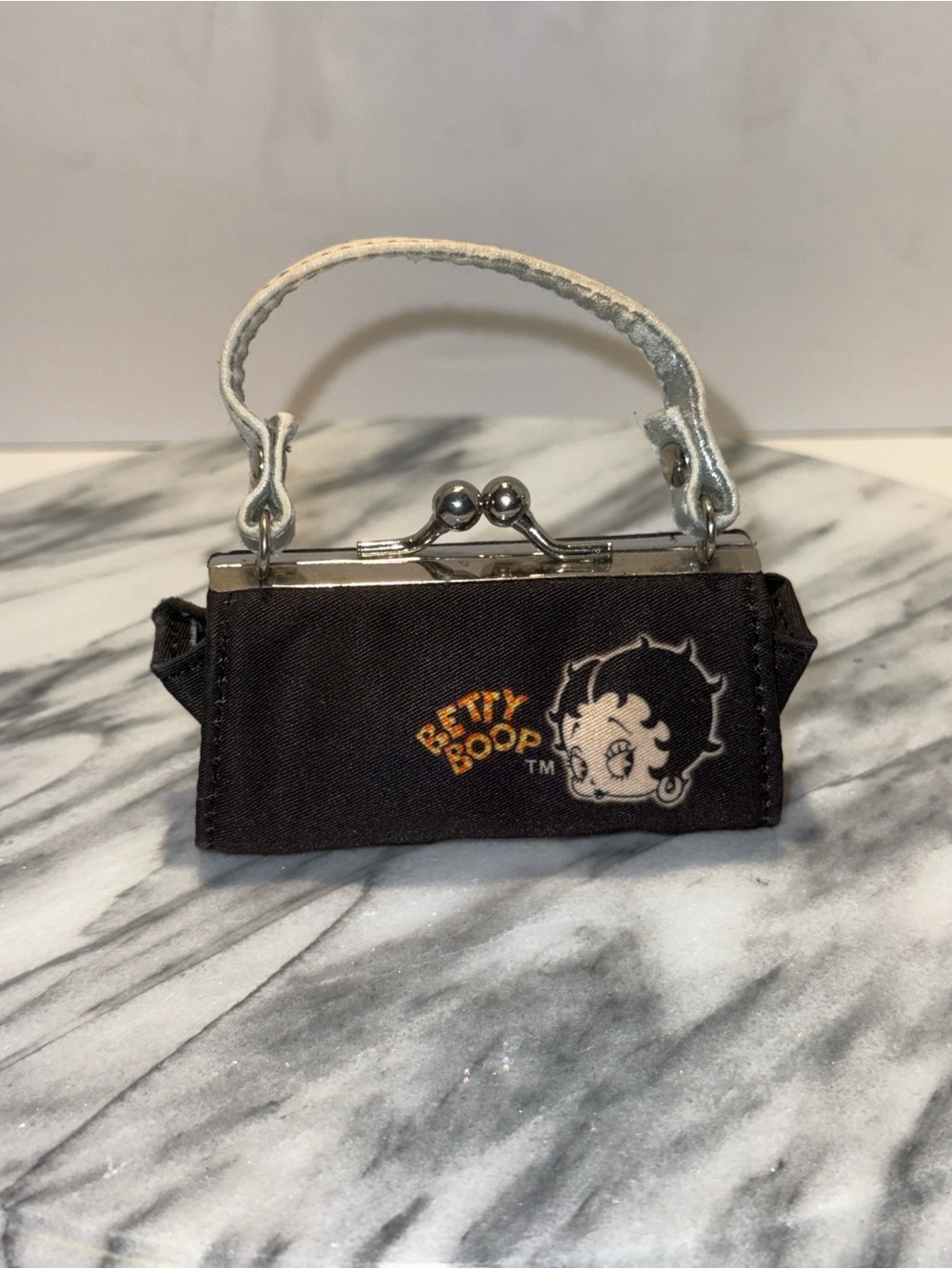 Betty Boop Black lipstick purse with kiss lock